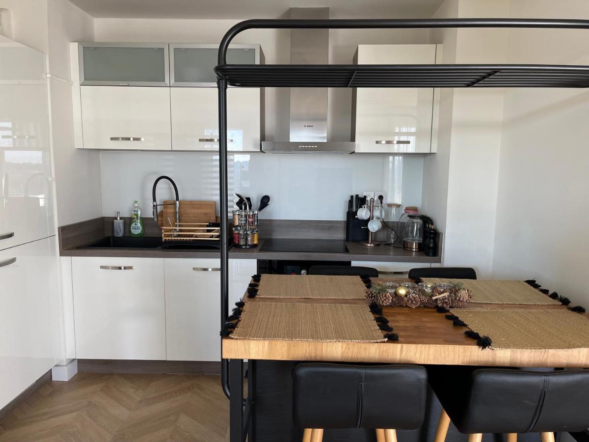 Appart 2P Avec Parking Et Balcon - Gare Val D'Europe 5Mn - Disney 10Mn Montevrain Bagian luar foto